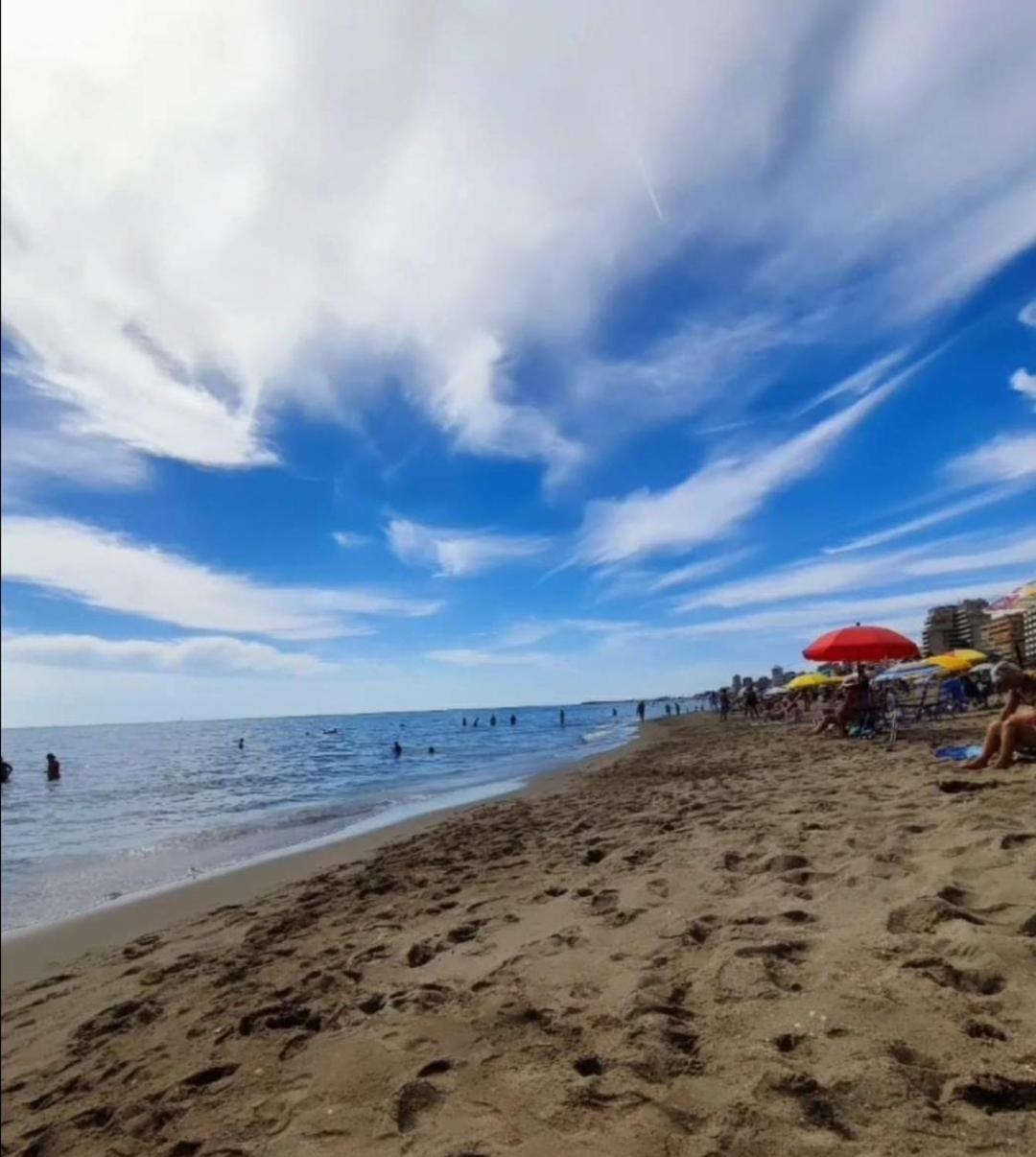 Benalbeach Estudio Premium Benalmadena Bagian luar foto